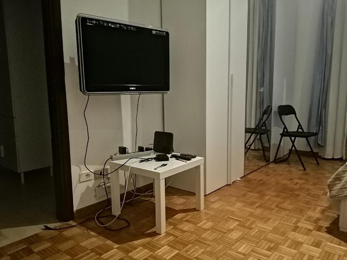 Appartamento Galeazzi private house Milano Esterno foto